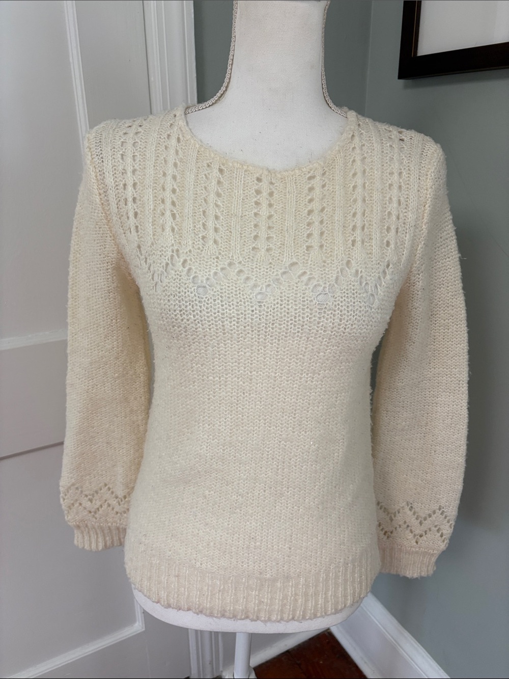 Vintage Cream Knit Women's Sweater with Lace Yoke Wool Blend size Small